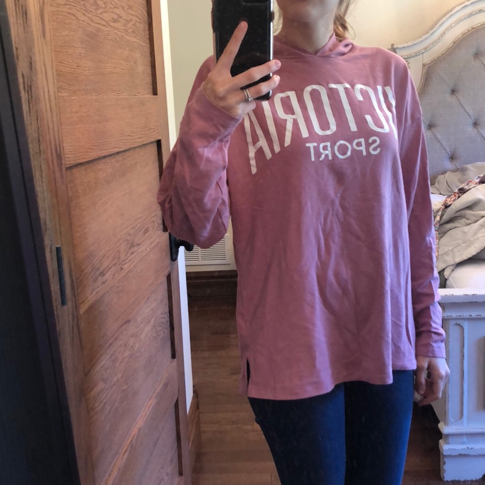 Victoria sport hooded shirt